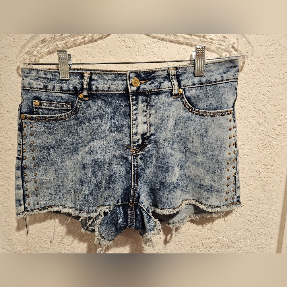 Nicki Minaj Denim Studded Women's Shorts Size 7/8 Mid-rise